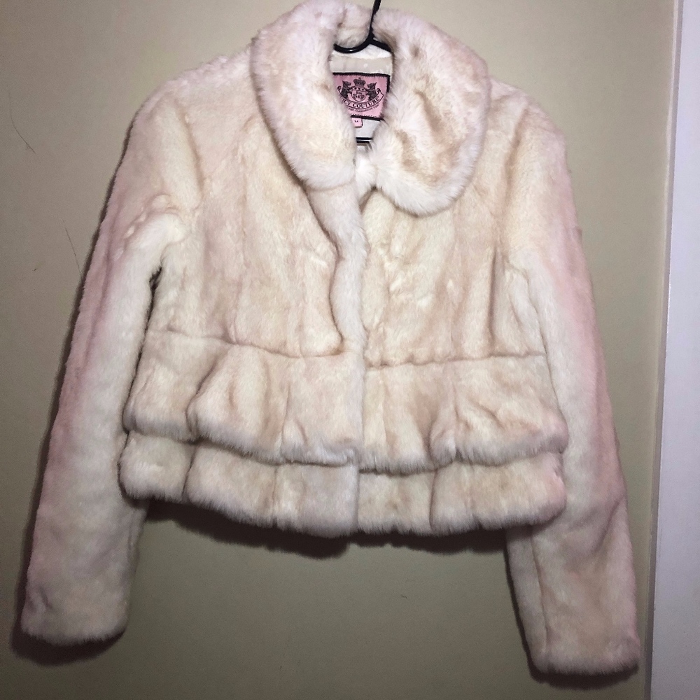 Juicy Couture cream/Jacket Coat Size M